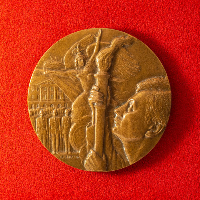 Médaille - Prytanée national militaire de la Flèche - signée Raoul Bénard - avers