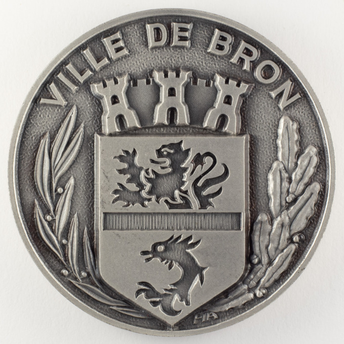 Médaille Ville de Bron (Rhône) - Office municipal des sports - Signée par FIA - avers