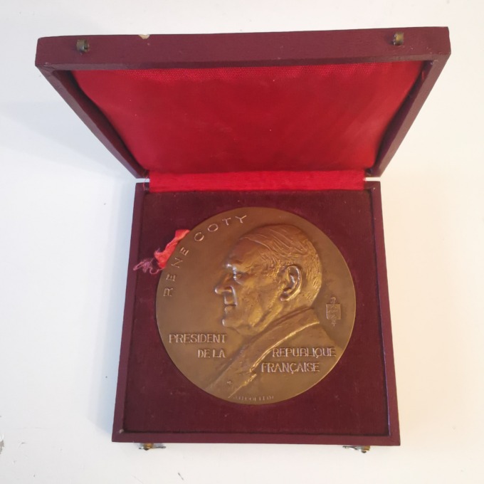 René Coty election medal - President of the French Republic - JH Coëffin - open box