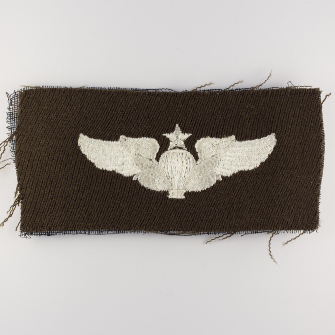 Senior balloon pilot cloth wings - USAAF WW2 - Senior balloon pilot cloth wings - obverse