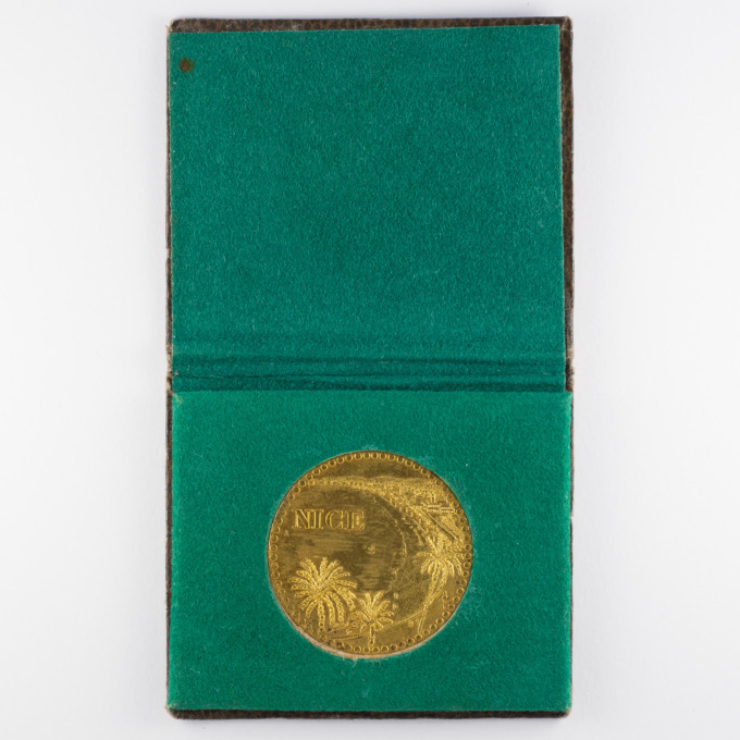 Médaille Ville de Nice - armoiries - en écrin-carnet - ouvert