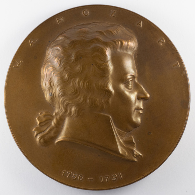 Médaille de Wolfgang Amadeus Mozart - 1756-1791 - Signée par Arnold Hartig - avers